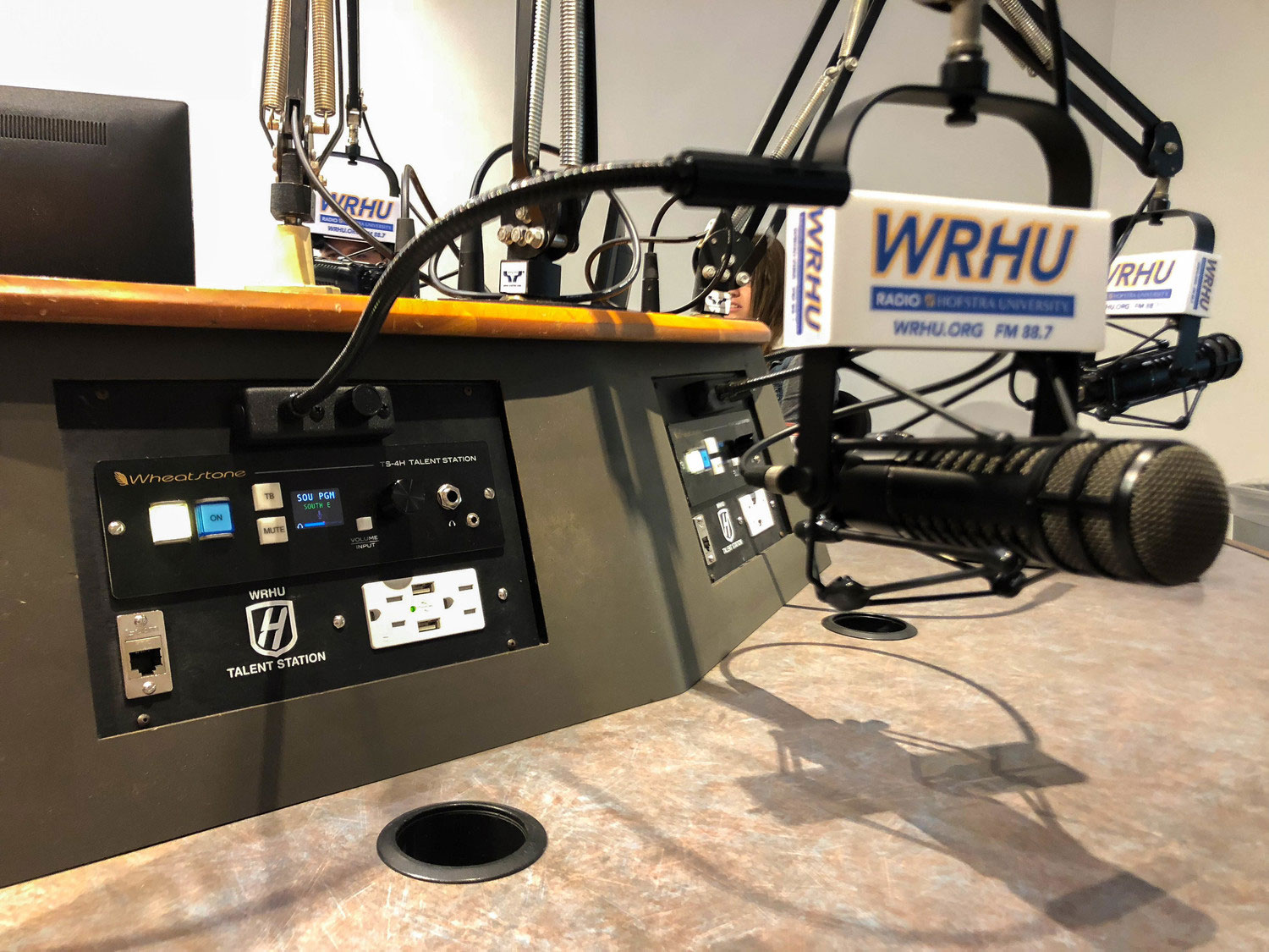 WRHU